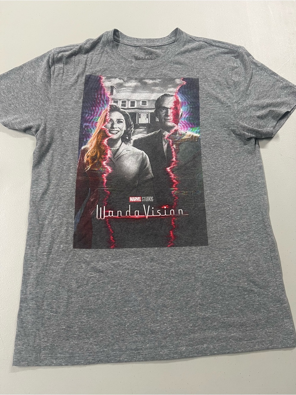 WandaVision Marvel Studios Women’s Medium Gray Graphic T-Shirt